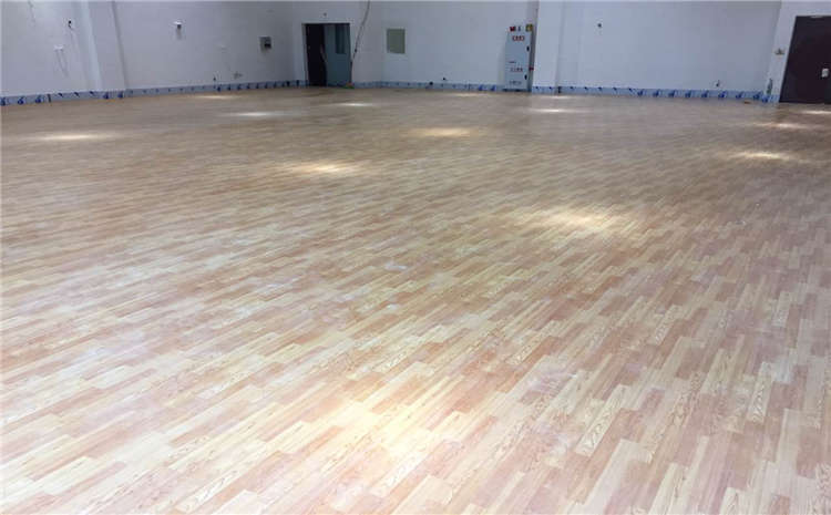 24厚排球館木地板主輔龍骨結構
