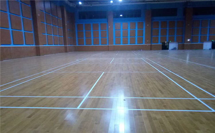 學(xué)校籃球木地板造價(jià)