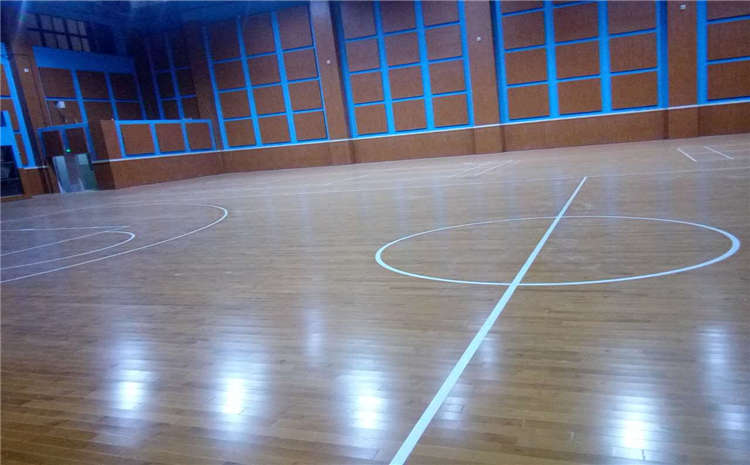 硬木企口風雨操場運動地板單層龍骨結構