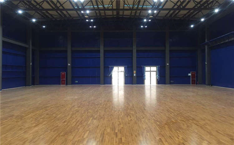 22厚NBA籃球場木地板圖片及價(jià)格